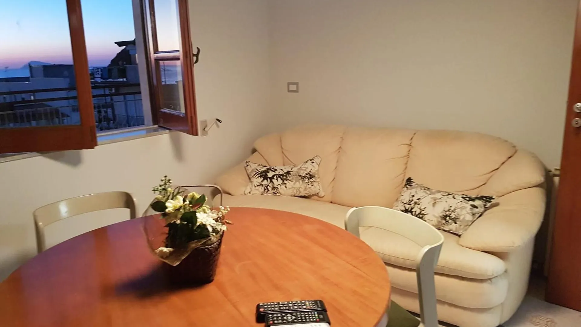 Apartamento La Terrazza Sulle Eolie Capo dʼOrlando